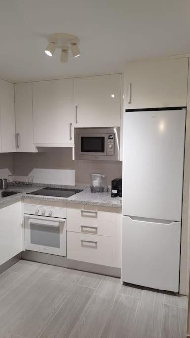 Apartamento Moderno A 1Km De Granada Exteriör bild