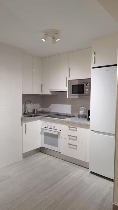 Apartamento Moderno A 1Km De Granada Exteriör bild